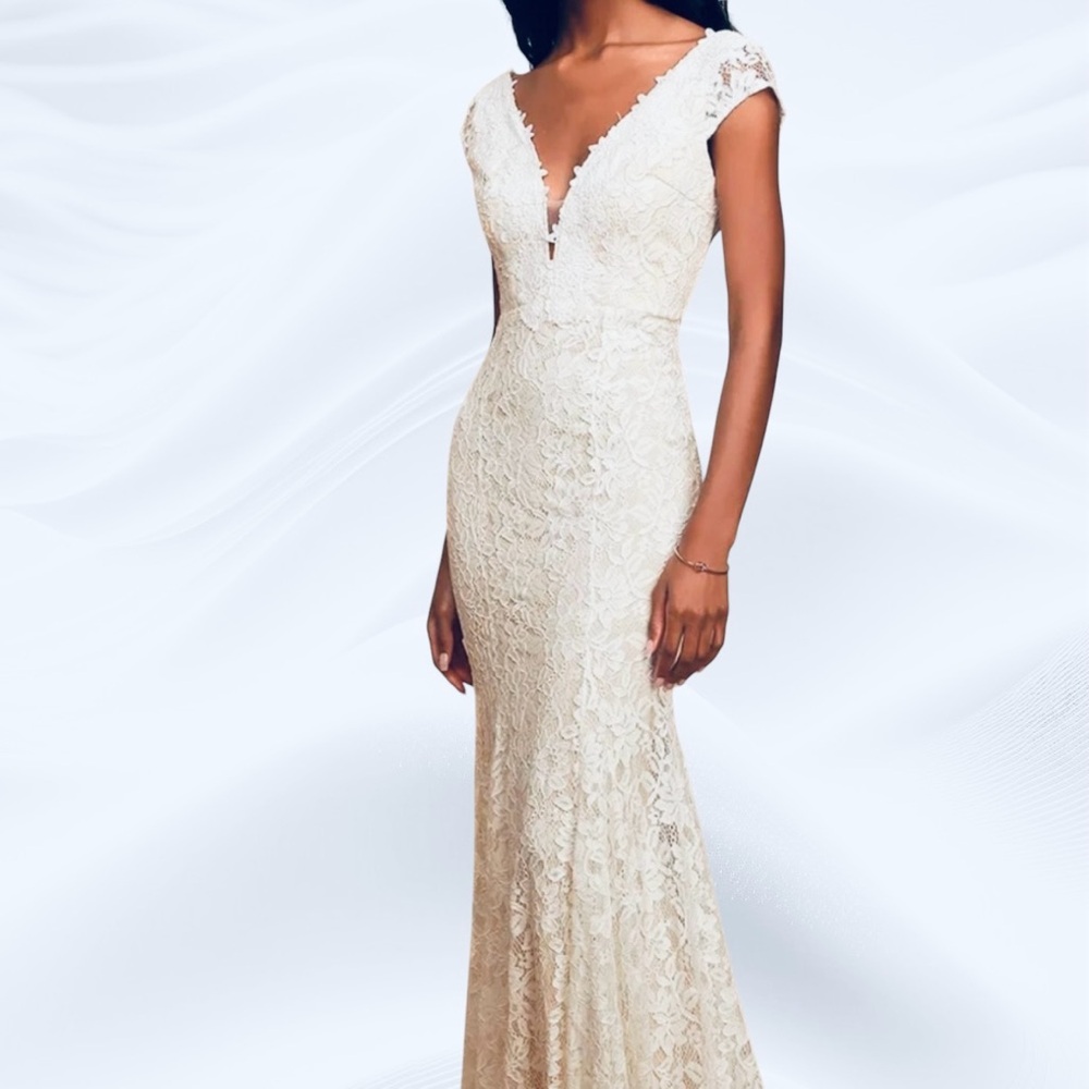 NWT Lulus Icing On The Cake Gown Lace Maxi Mermaid Ivory Size Large Sleeveless